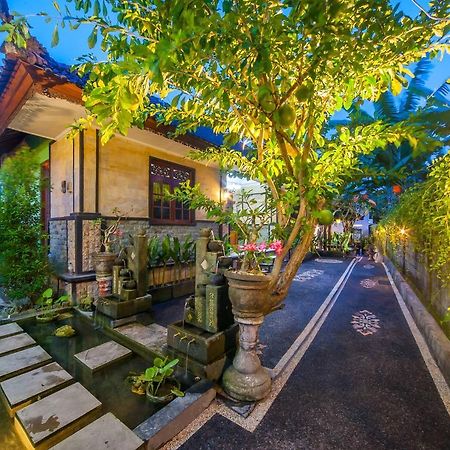 Umah Ditebe Canggu Εξωτερικό φωτογραφία